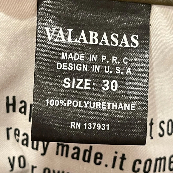 Valabasas Flare Stacked RARE Faux Leather Olive Green Cargo Pants Size 30 EUC - Picture 10 of 12